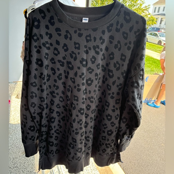Old Navy Sweaters Grey Old Navy Leopard Print Tunic Sweater Poshmark